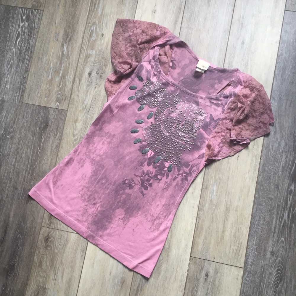 Daytrip top, racerback tank base with lace sleeves